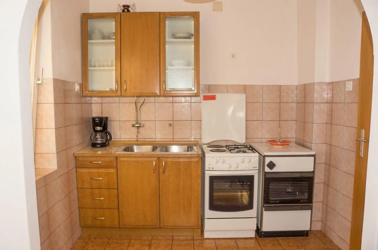 Апартаменты Apartman Nevija Нови-Винодолски 0*,